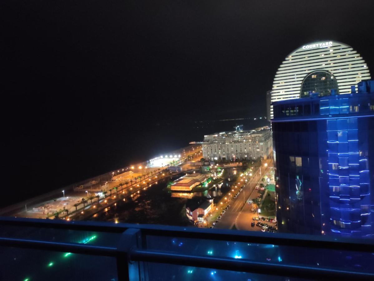 Apartamento Orbi Cyti Batumi Exterior foto